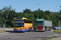 Sanders Coaches 919 (DLZ 844) (BT14 DLX) at Fiveways, Barton Mills - 11 Jul 2025 (P1210488) Sanders Coaches 919 (DLZ 844) (BT14 DLX) at Fiveways, Barton Mills - 11 Jul 2025 (P1210488)