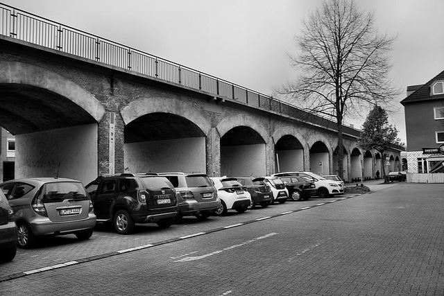 Stadt-Viadukt der ehem. Rheinischen Bahnlinie (Mülheim an der Ruhr) / 30.03.2024