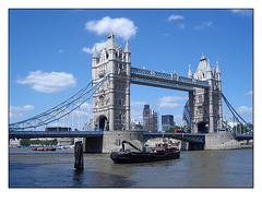 Tower Bridge & Tidy Thames