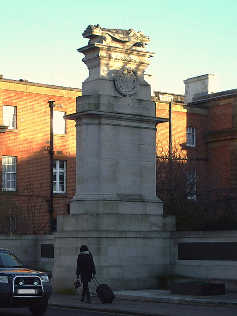 Derby: Midland Railway War Memorial, Midland Road 2012-12-10