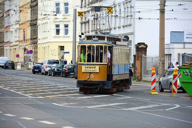 Leipzig 2015 – Straßenbahnmuseum – Tram 20 reversing