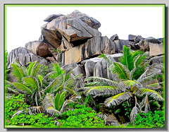 LA DIGUE, SEYCHELLES - i graniti esclusivi dell'isola