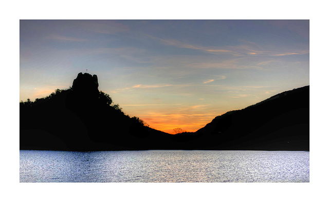 Lac du Salagou à l aurore 26-01-2024