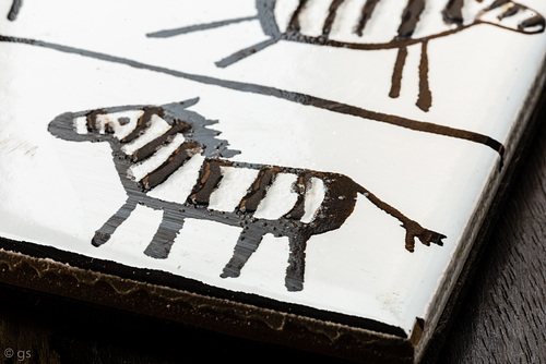 Zebra tile