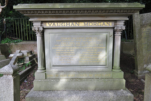putney vale cemetery, london