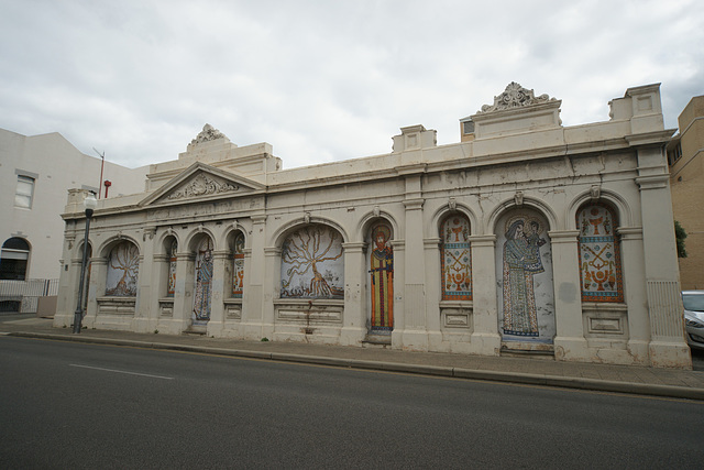 Murals On Cliff Street