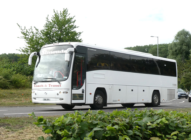 Simonds of Botesdale 256 JPA (FJ56 YWD, M700 TMG) at Fiveways, Barton Mills - 24 Jun 2023 (P1150789) Simonds of Botesdale 256 JPA (FJ56 YWD, M700 TMG) at Fiveways, Barton Mills - 24 Jun 2023 (P1150789)