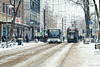 Nahverkehr im Schneegestöber
