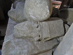 clifton reynes church, bucks (43)helmet under head of late c14 effigy of a knight, perhaps thomas reynes III c.1385, tomb, c14
