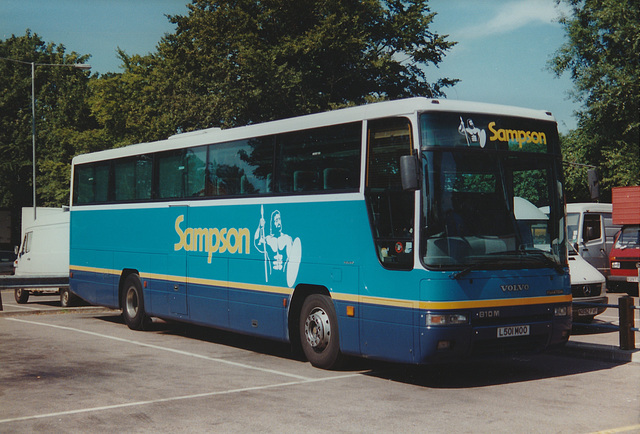County Bus and Coach (Sampson) L501 MOO at Bury St Edmunds - 17 Aug 96 (324-21) County Bus and Coach (Sampson) L501 MOO at Bury St Edmunds - 17 Aug 96 (324-21)
