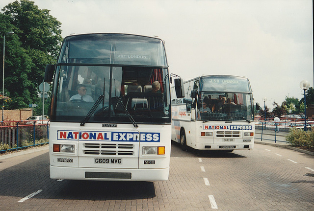 Ambassador Travel 113 (G609 MVG) and Yorkshire Traction 75 (OHE 50) in Newmarket – 8 Jul 1995 (275-30)