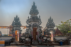 Pura Peluang at early morning