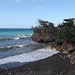 Plage sauvage et hostile