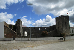 Castle of Soure (11th century).