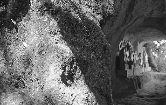 Statues in the tunnel