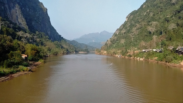 Perspective à faire rêver...... (Laos)