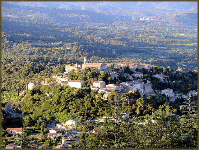 Cornillon-le-brave, village du Vaucluse