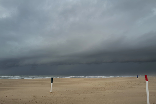 Monte Gordo before the rain