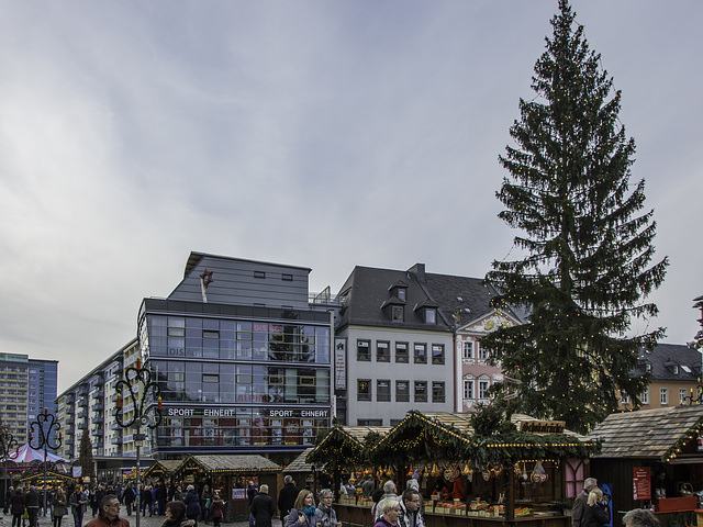 Chemnitzer Weihnachtsmarkt, Blick richtung Rosenhof