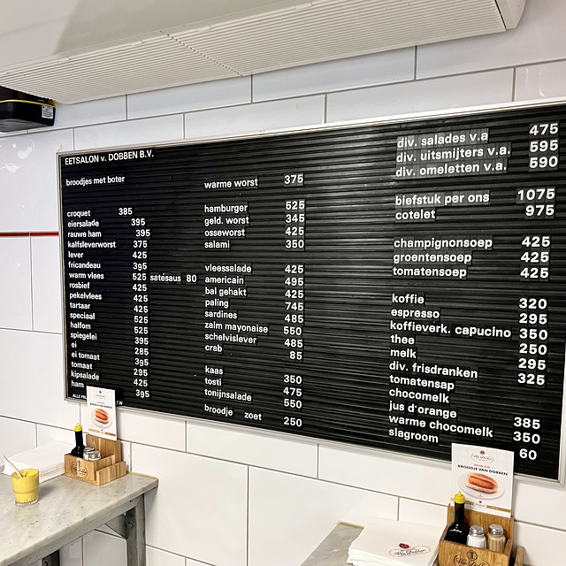 Prices at Van Dobben lunchroom