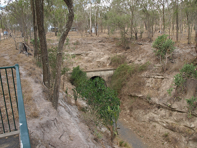 Muntapa Tunnel 272595 Muntapa Tunnel 272595
