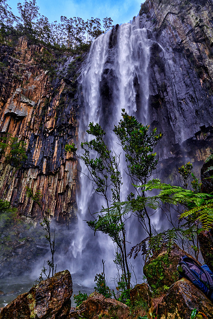 Minyon Falls from the base