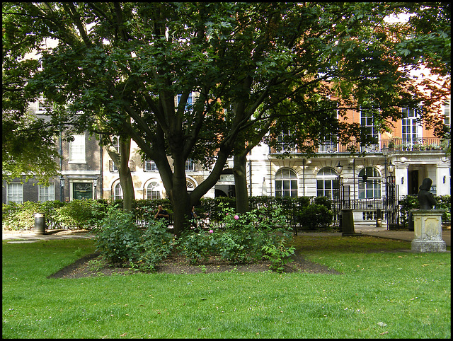 Queen Square square