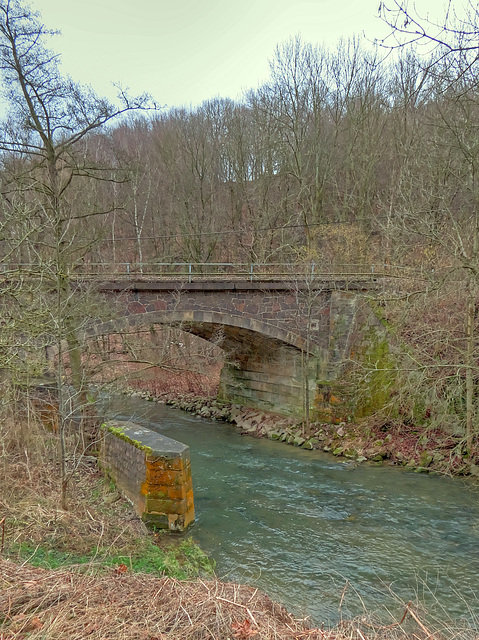 Brücke der Bahnstrecke Borsdorf - Coswig über die Triebisch bei Robschütz