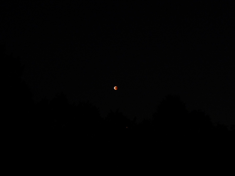 Mond mit Mars -1