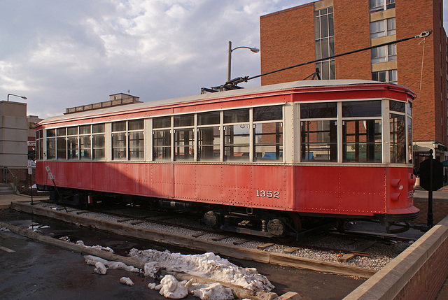 Car 1352