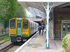 Lewes station  platform 5 13 4 2017