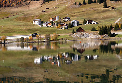 Spiegelung im Davoser See