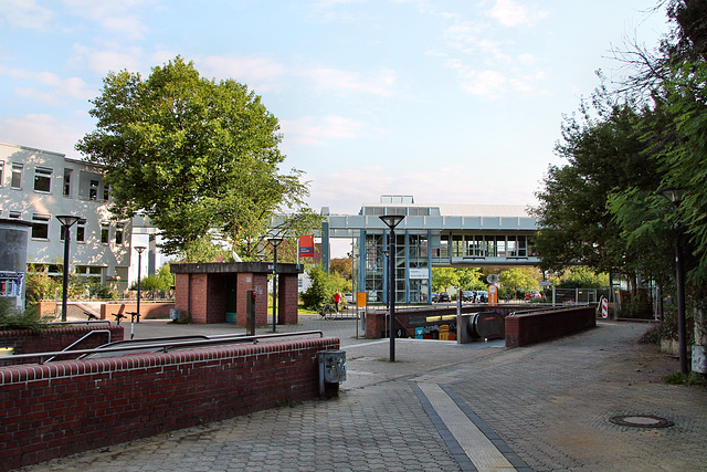 Zugang zum S-Bahnhof (Technische Universität Dortmund, Dortmund-Barop) / 20.08.2021