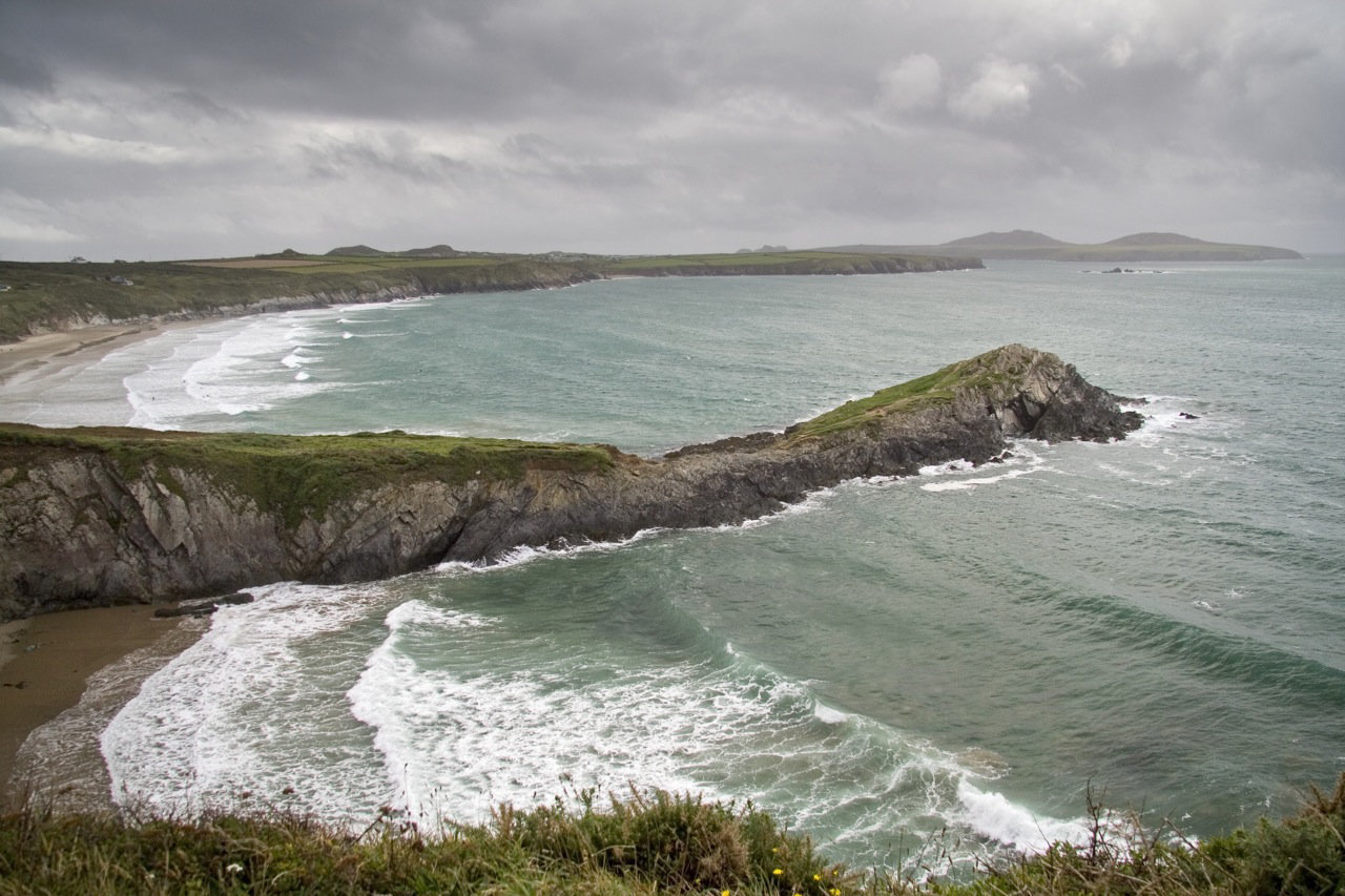 Trwynhwrddyn and Whitesands Bay