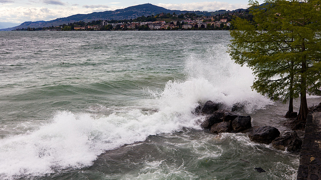 260513 Montreux vagues 1
