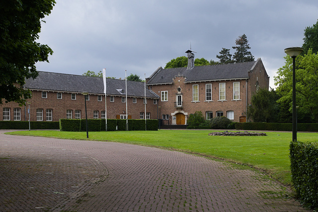 Huizen - Voormalig raadhuis