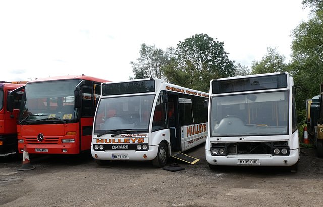Vehicles at the Mulleys yard in Ixworth - 22 Aug 2019 (P1040120)