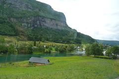 Valle de Naeroy en Flam-Noruega