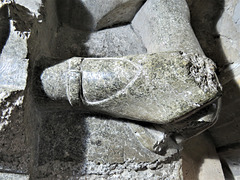 winchelsea church, sussex, early c14 civilian effigy on north aisle tomb