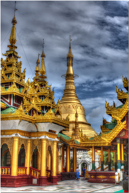 Shwedagon Pagoda, Rangoon