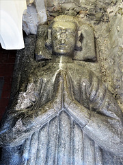 winchelsea church, sussex (42) early c14 civilian effigy on north aisle tomb