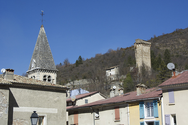 toits Castellane et tour