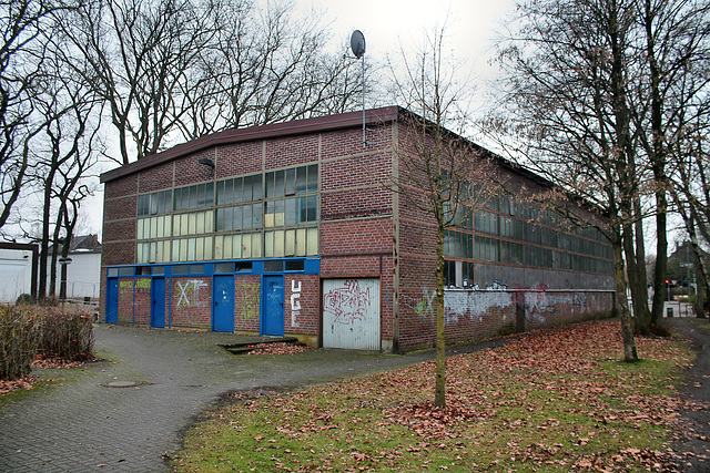 Erhaltenes Betriebsgebäude der ehemaligen Zeche Brassert 1/2 (Marl-Brassert) / 24.12.2016