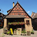 Haus in der Verzweigung Rue du Rempart Süd (links), und der Rue de l`Allmend (rechts)