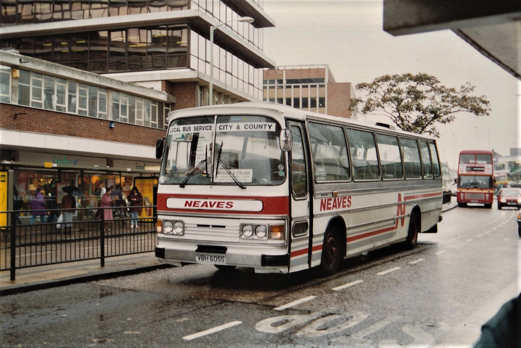 Neave of Catfield, Norfolk VBH 605S in Norwich – 9 Aug 1993 (201-23)