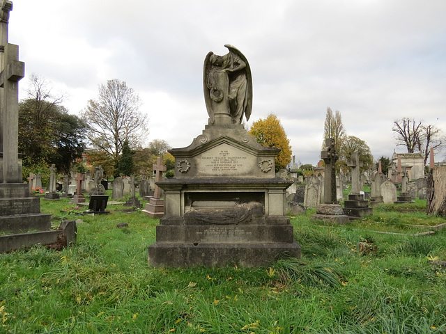 kensal green cemetery, london