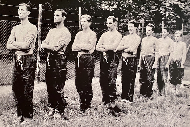 Rijksmuseum Boerhaave – Contagious! – Citizens of Tilburg in quarantine during a smallpox outbreak in 1951