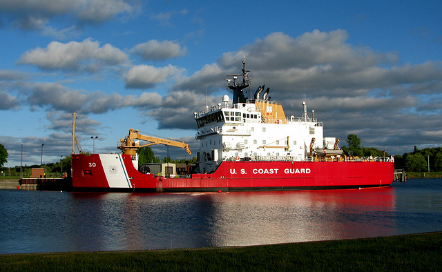 'Mackinaw' largest Michigan Icebreaker