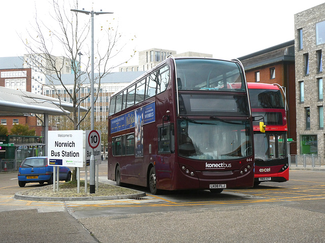 Buses parked in Norwich bus station - 2 Dec 2022 (P1140044)