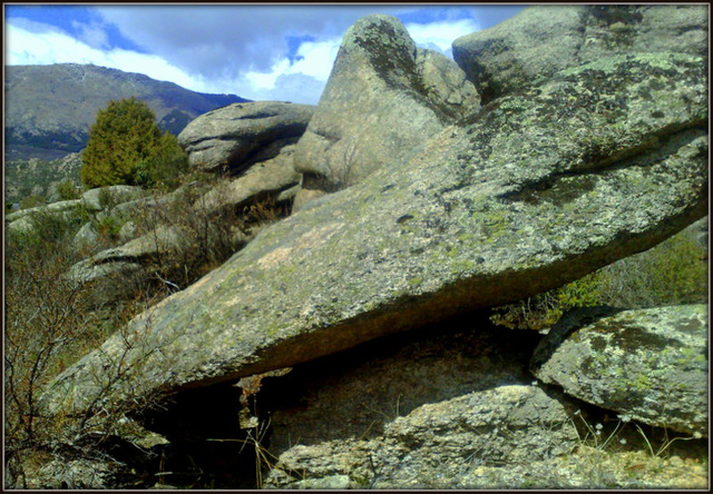 Hungover granite rocks-